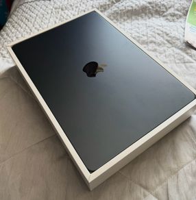 MacBook Air 2022 M2 (Midnight Colour)