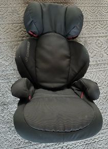 Maxi Cosi Rodi Child booster seat graphite