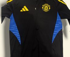 Manchester United training jersey
