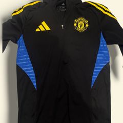 Manchester United training jersey