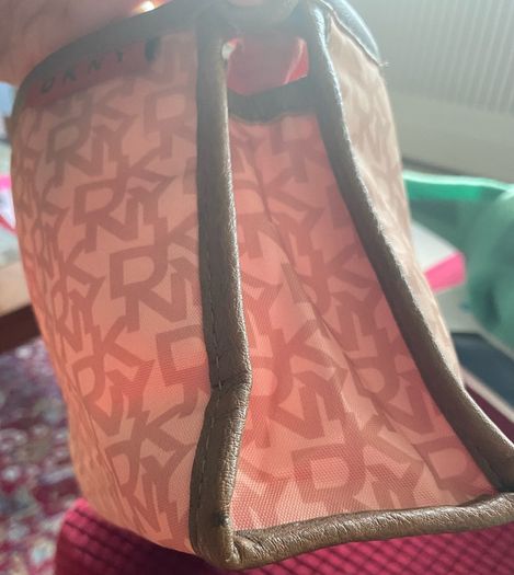 DKNY Top Zip Cosmetic/ Makeup Bag