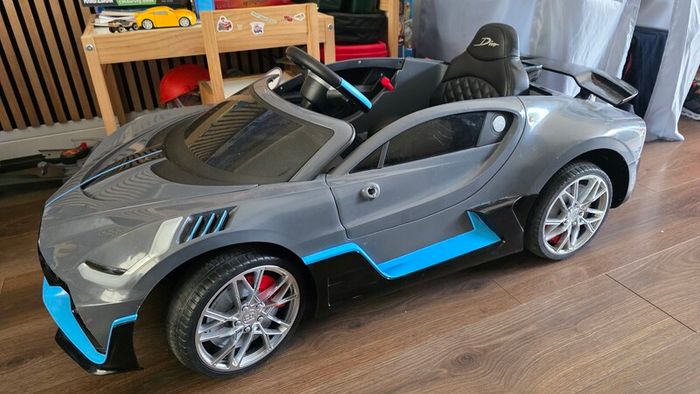 Bugatti electric Ride On