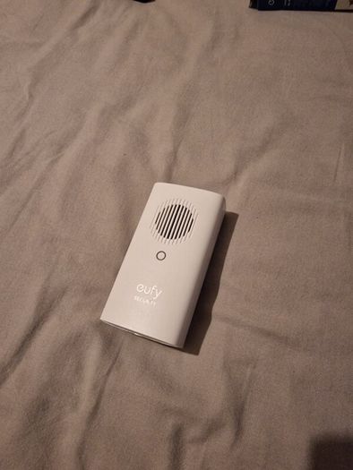 Eufy Doorbell c31 camera + chime + extra battery