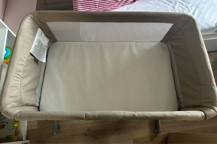 Graco next to me cot bedside crib