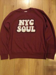 Beautiful Mens Top Size L Brand New
