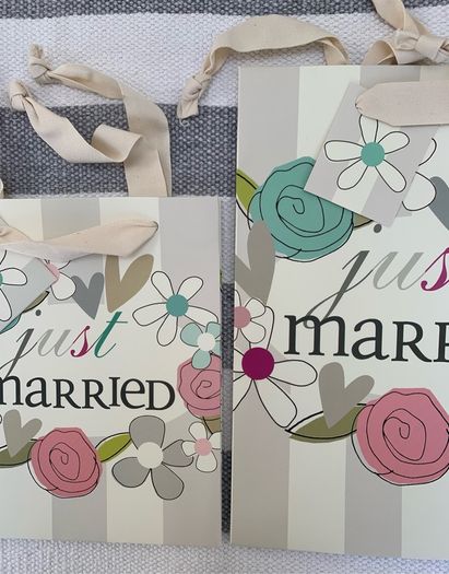 'Just Married' Gift Bags Set of 2, Large and Medium