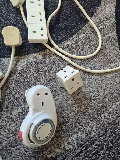 Extension leads and adapter
