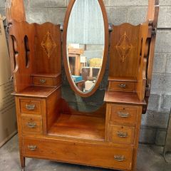 Dressing table / vanity - 20th Century