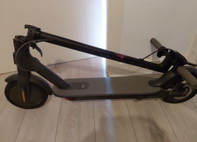 electric scooter