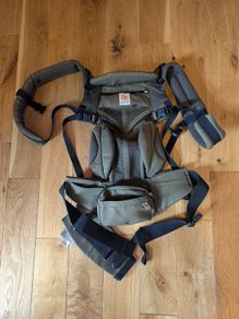 Ergobaby Carrier