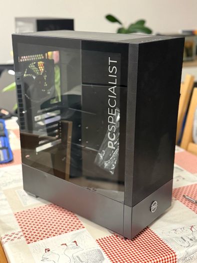 PC Case + 3 Fans