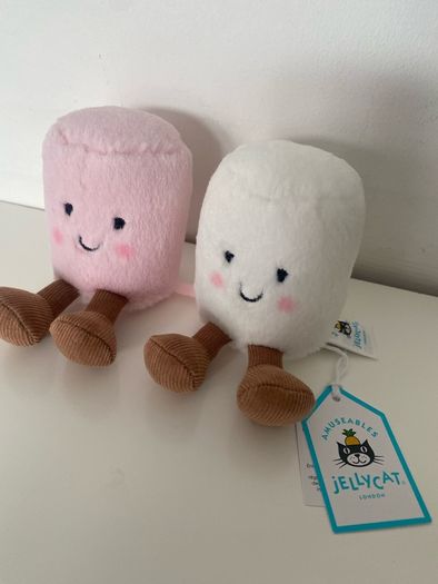 New JELLYCAT Amuseables Pink & White Marshmallows