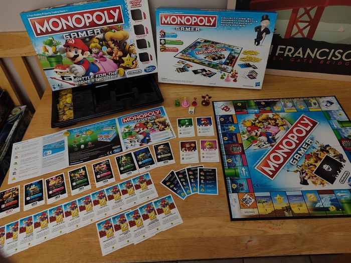 Monopoly Gamer ! Battle For The Highest Score ! COMPLETE ! Board game ! Nintendo ! Hasbro ! Super Mario !