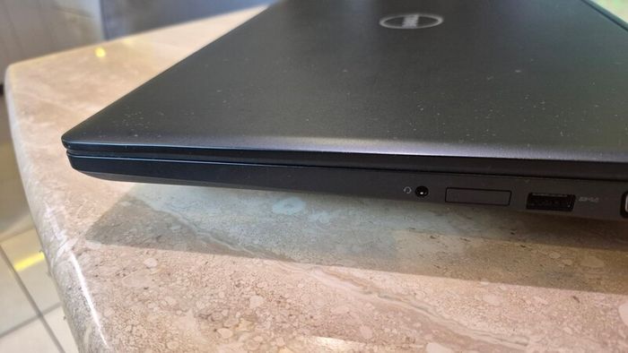 Dell Latitude 5580 I5