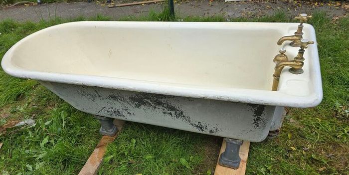 Vintage Cast Iron Bath Tub  Solid Heavy Bath