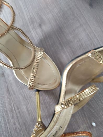 gold snake heels size 2-2,5 worn twice