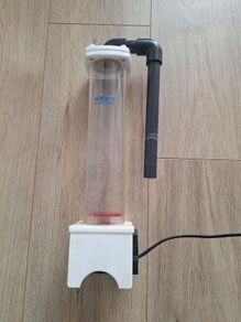 Small tumbler pellets reactor