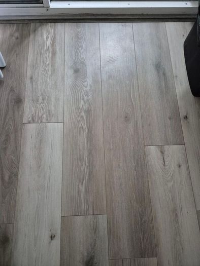Moon Plank laminate floor boards 9 boxes