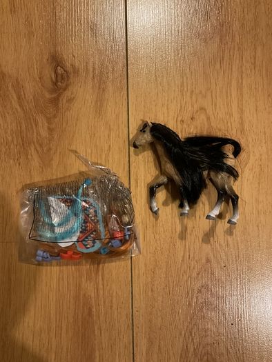 Dress a pony toy Brand New