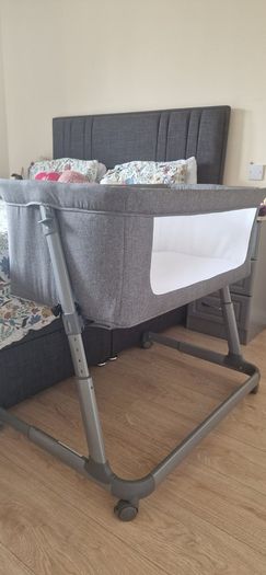 Dote Bedside Crib