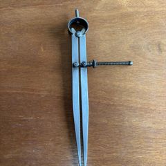 8" Spring Dividers