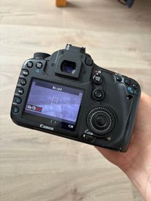 Canon Eos D7