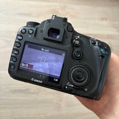 Canon Eos D7