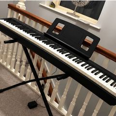 Roland piano FP 10