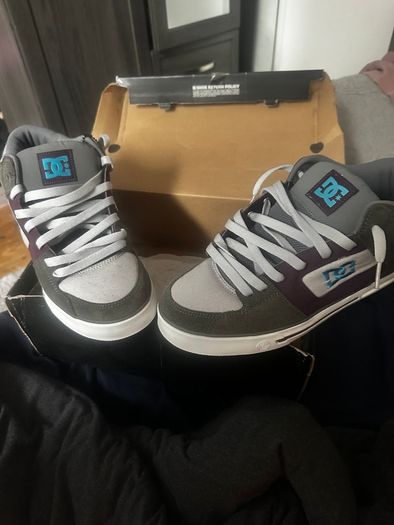Dc shoes trainers runners new size 10