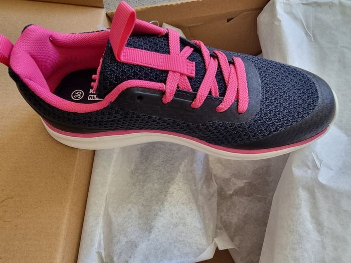KangaROOS Women's KJ-Dyna Sneaker, Black Fandango Pink 4294, 3UK, 36 EU