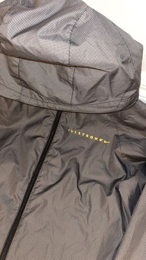 Nike Livestrong Running Series Woven Windbreaker