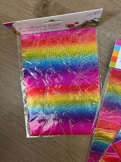 Adhesive ombre sheets