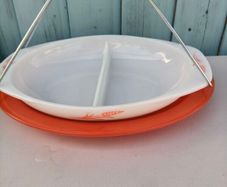 Vintage JAJ Pyrex dish