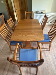 Ercol Dining table & chairs