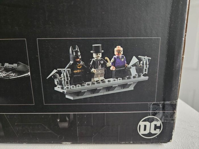 Lego Batman 1989 Batwing 76161