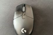 Logitech G305 Wireless Mouse with Receiver