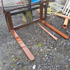 Pallet forks