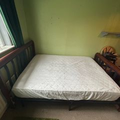 Reserved! FREE small double bed 135x190cm