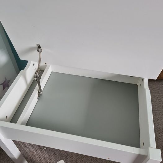 Children's table and chair