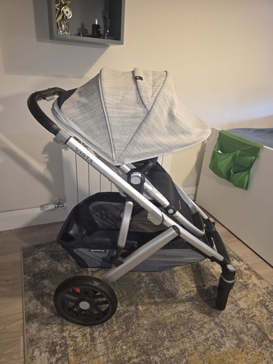 As New uppababy Vista V2 Full set