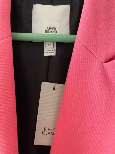 pink blazer