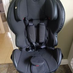 Britax romer isofix booster seat.