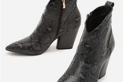 Grey Snake Leather Look Boots size 40