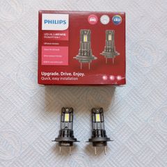 Philips LED H7 Light Bulbs (New)