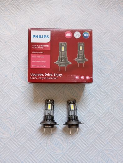 Philips LED H7 Light Bulbs (New)