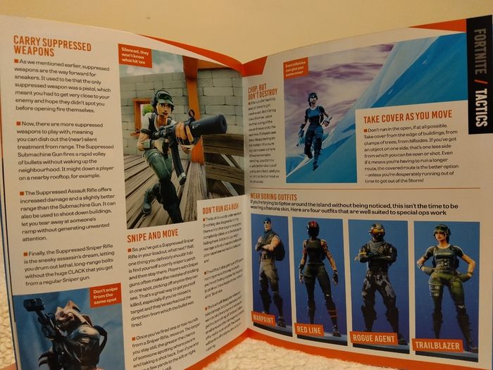 Fortnite Books and stickers in metal Tin case