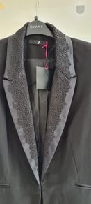Lace / Satin Collar Blazer. Size 18. New
