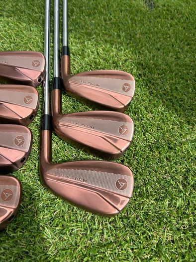 Two pieces Iron set