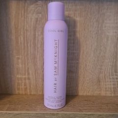 Hair by Sam McKnight Cool Girl Barely There Texture Mist (250ml) is a lightweight volumising and texturising dry spray.