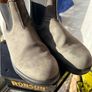 These are a pair of Blundstone leather boots size 10 Image 4